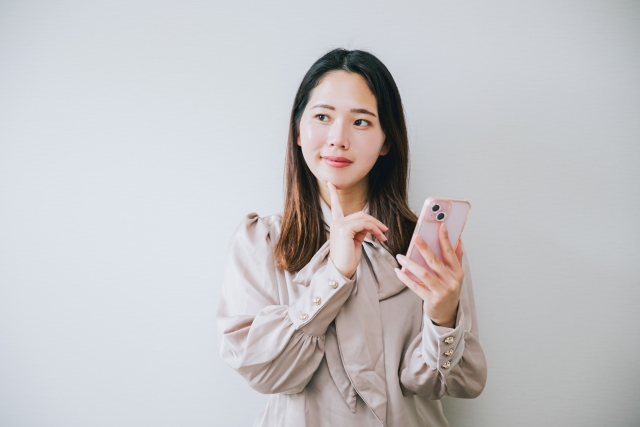お薬手帳アプリのデメリットはある？紙のお薬手帳との違いなども分かりやすく解説【薬剤師執筆】