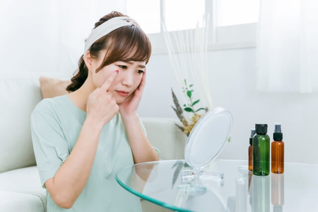 まぶたかぶれの市販薬の違いとは？症状別の使い分けとおすすめ市販薬12選！【薬剤師解説】