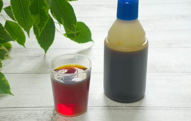 アズノールうがい液は市販で買える？症状別の正しい選び方｜のどの炎症・口内炎に【薬剤師解説】