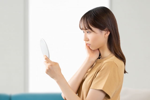 ドラッグストアで買えるおすすめ思春期ニキビ化粧水9選を紹介！