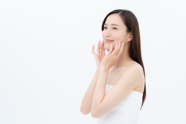 ドラッグストアで買えるインナードライ肌化粧水9選を紹介!｜肌の水分量＆皮脂のバランス調整に【薬剤師解説】