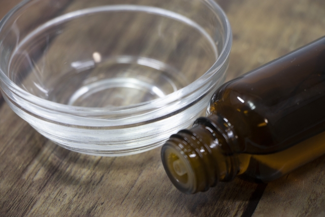 ハッカ油はドラッグストアでどこに売ってる？購入場所と選び方【薬剤師解説】