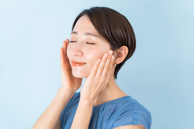 プチプラ・安い美容液はドラッグストアで買える?｜コストを抑えて使い続けやすい！【薬剤師解説】