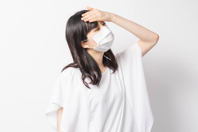 マイコプラズマに市販薬はある？咳が続く時の対処と受診目安【薬剤師解説】