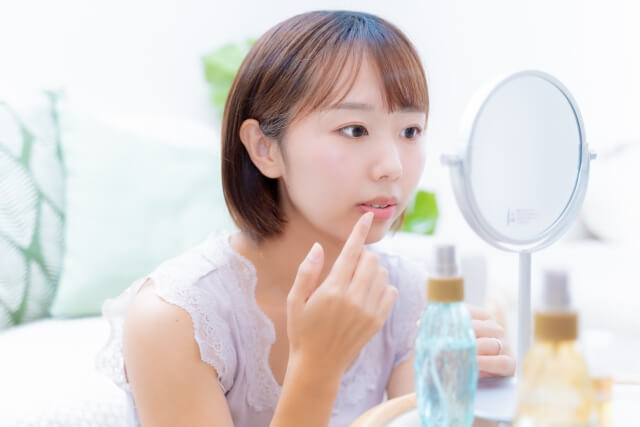 唇のかゆみのケアに使える市販薬の選び方