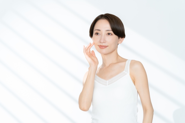 肌が白くなる・美白効果の高い化粧品の選び方