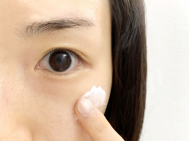 黒ニキビ対策に使える市販薬の選び方