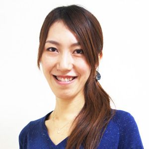 尾上 雅子