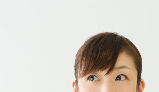 突然の頭のかゆみ、シラミの撃退にはお薬・シャンプーで効果があるの？