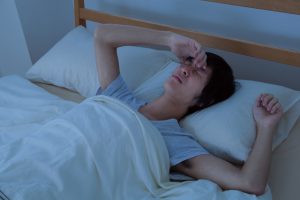 【睡眠導入剤】ブロチゾラムは飲み続けても大丈夫？副作用や長期連用時の注意点