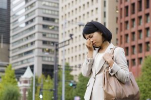 若い女性は要注意！ストレスや疲れも関連?!メニエール病とは？