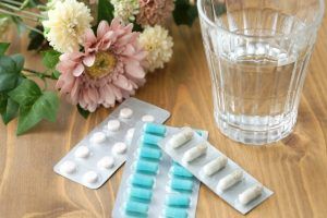 【薬剤師が解説】トラネキサム酸と抗生物質は一緒に飲んでいい？効果・副作用の違い