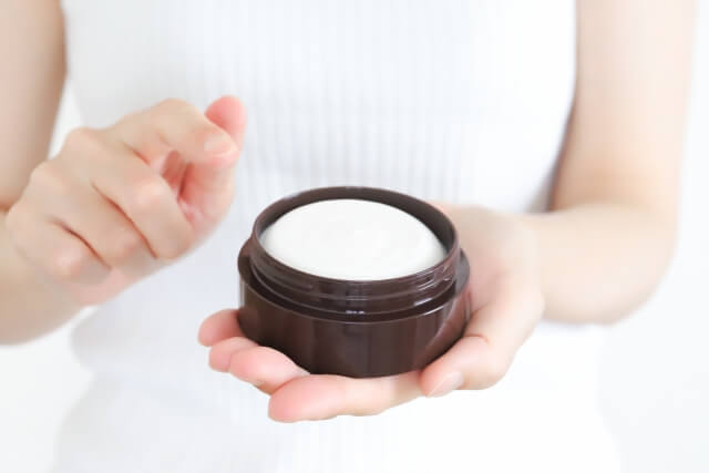 助産師が解説 妊娠線予防クリームの売れ筋ランキング上位の商品はどれ 15選を紹介 Eparkくすりの窓口コラム ヘルスケア情報