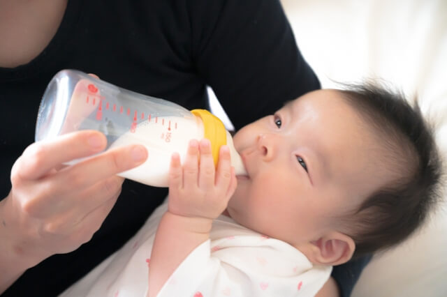 医師が解説 新生児の鼻水は原因はなに 病院にいく目安は 対処法も紹介 Eparkくすりの窓口コラム ヘルスケア情報