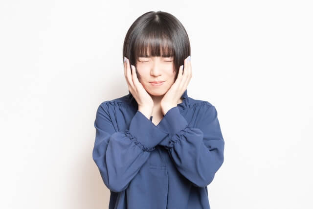 オルテクサー口腔用軟膏の市販薬を紹介！薬局で処方されるオルテクサー口腔用軟膏の成分や価格、購入方法を比較！