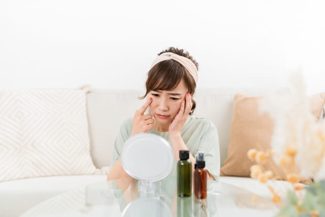 【薬剤師が解説】目の周りの乾燥おすすめの市販薬はどれ？9選を紹介