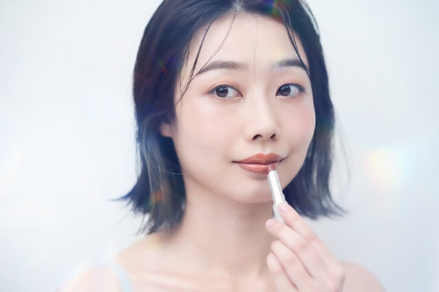 口唇ヘルペスに効く市販薬9選！｜原因や症状に合わせた選び方や注意点も【薬剤師解説】
