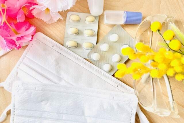 アレルギーに効く市販薬9選！｜原因や症状に合わせた選び方や注意点も【薬剤師解説】