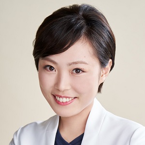 山本 佳奈